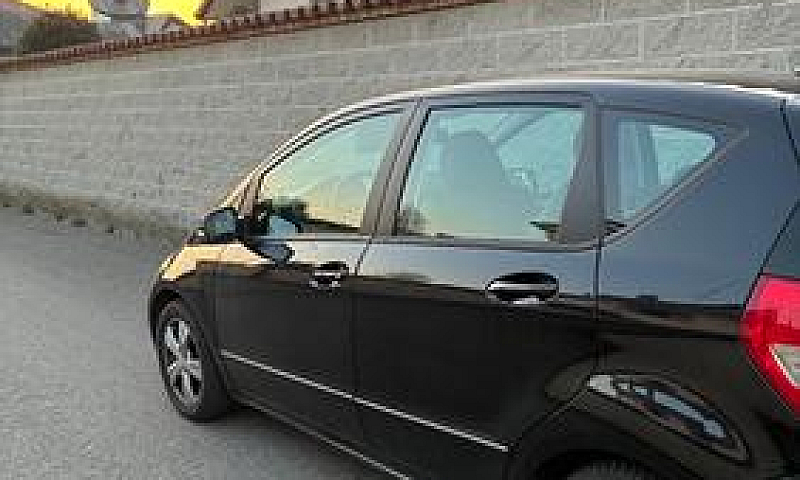 Mercedes Classe A...