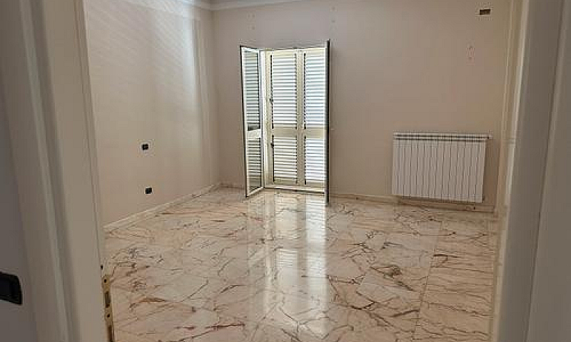 Appartamento In Affì...