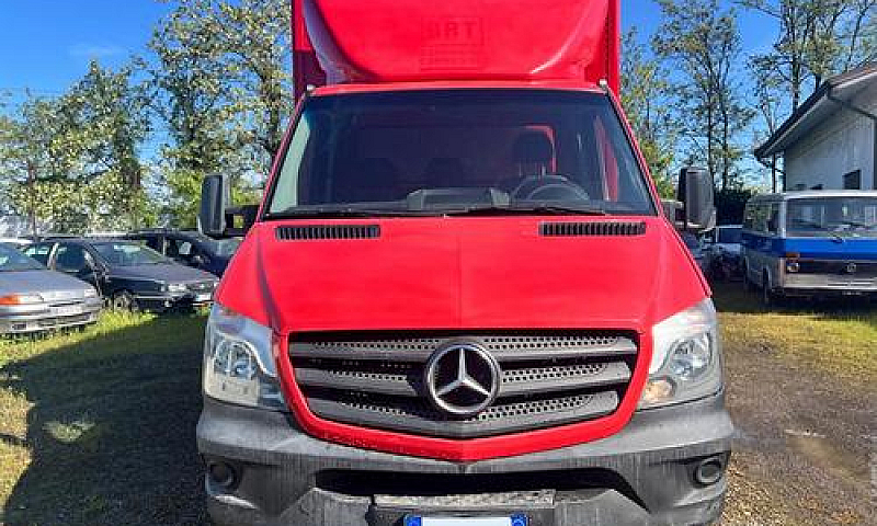 Mercedes-Benz Sprint...