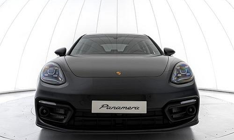 Porsche Panamera 2.9...