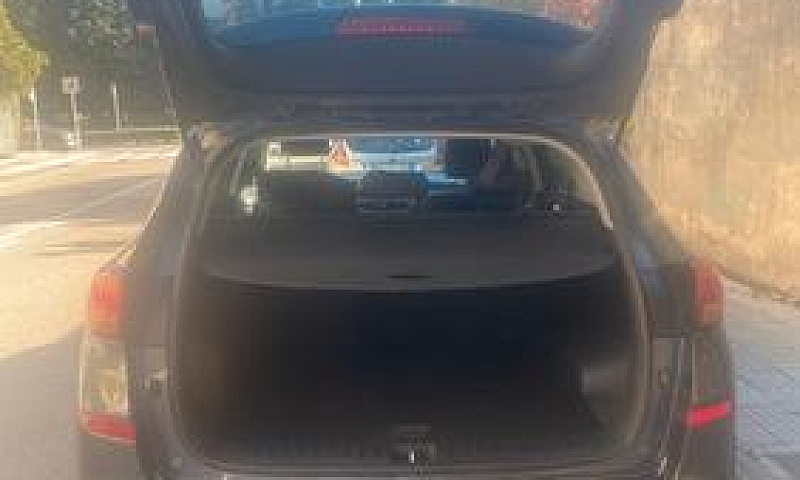 Hyundai Tucson 1.6 C...