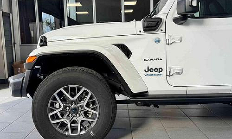 Jeep Wrangler Unlimi...