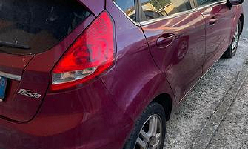 Ford Fiesta 1.4 Tdci...