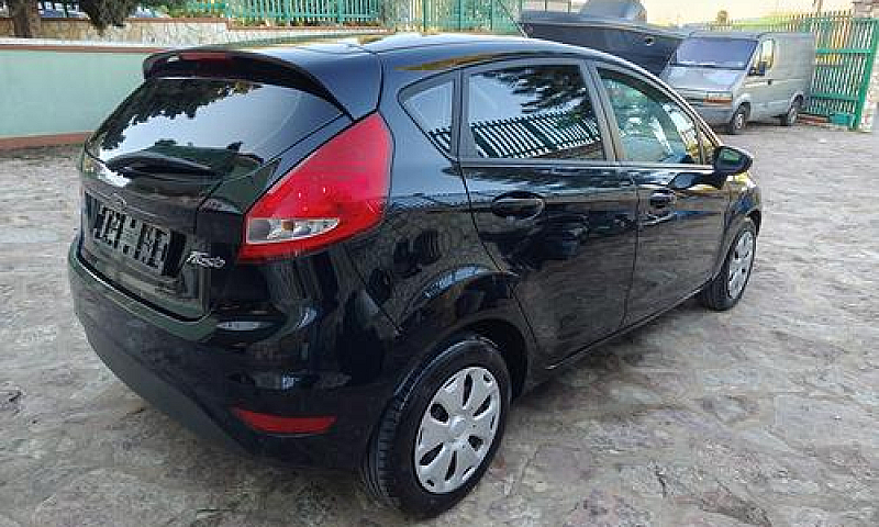 Ford Fiesta 1.6 Tdci...