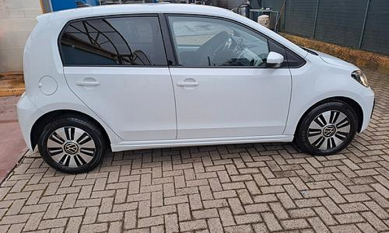 Volkswagen Up! E-Up!...