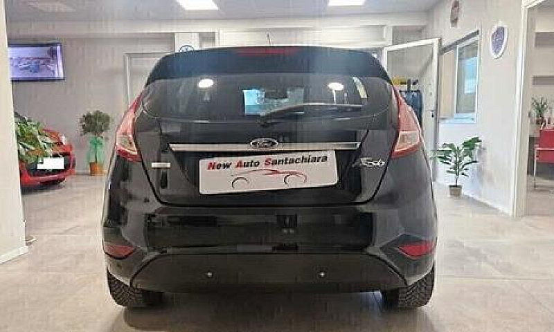 Ford Fiesta 1.5 Tdci...