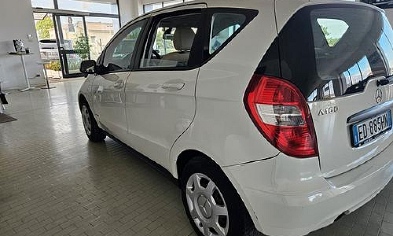 Mercedes-Benz A 160 ...
