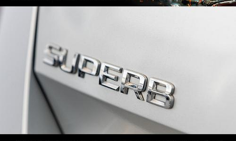 Skoda Superb Wagon 2...