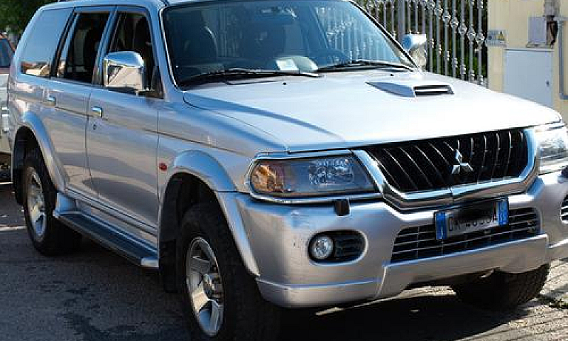 Pajero Sport...