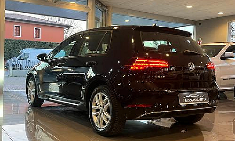 Volkswagen Golf 5P 1...
