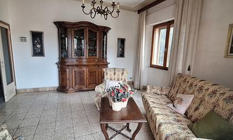 Appartamento A Rapol...