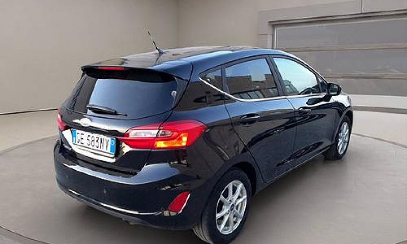 Ford Fiesta 5P 1.1 T...