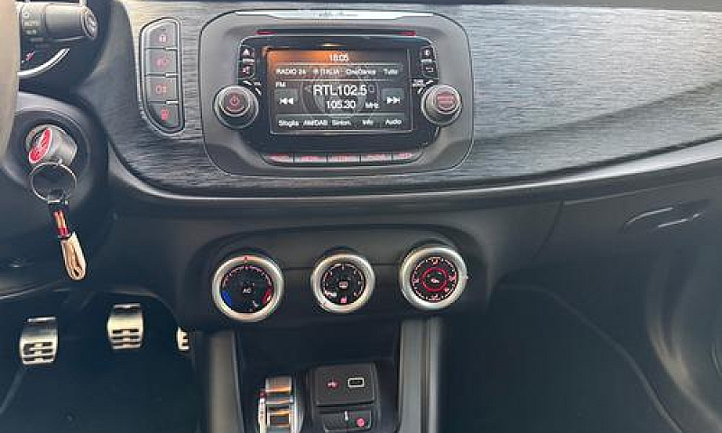 Alfa Romeo Giulietta...