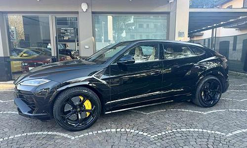 Lamborghini Urus Uru...