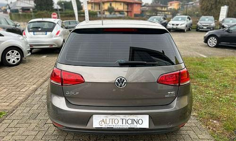Volkswagen Golf 1.2 ...