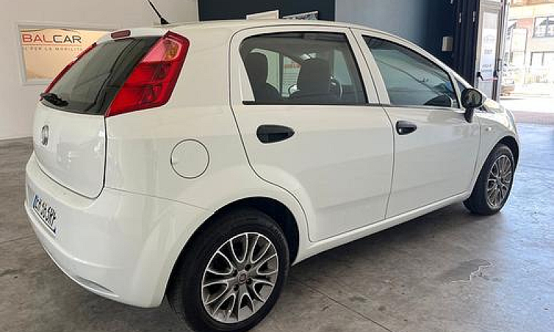 Fiat Grande Punto 1....