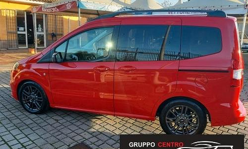 Ford Tourneo Courier...