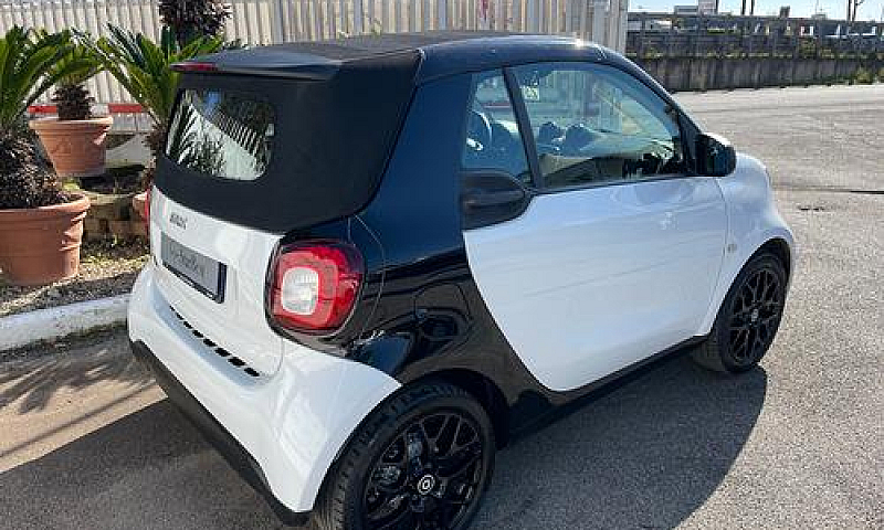 Smart Fortwo Eq Cabr...