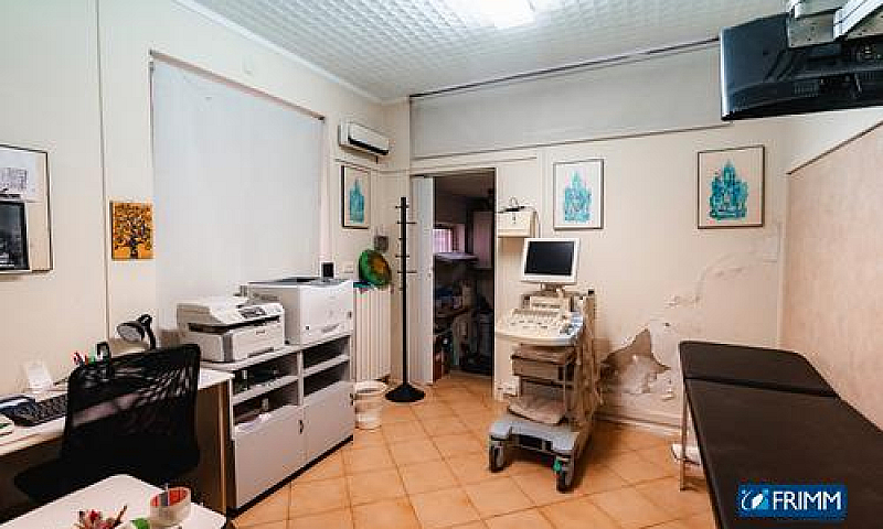 Appartamento Con Gia...