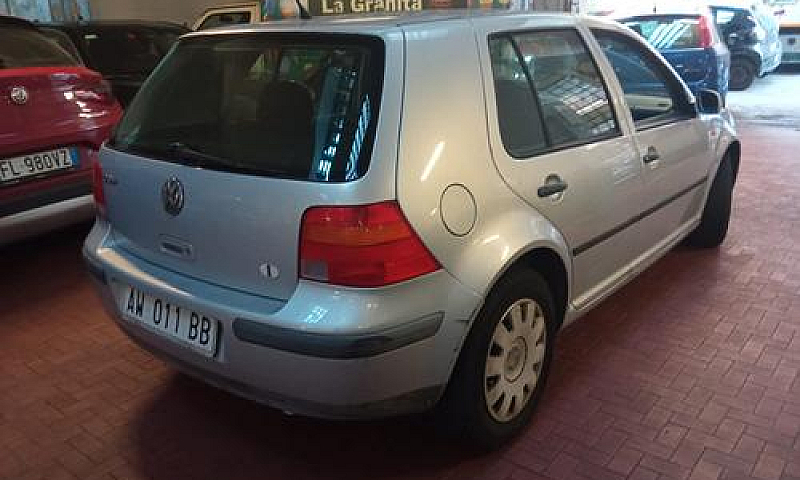 Volkswagen Golf 1.4 ...