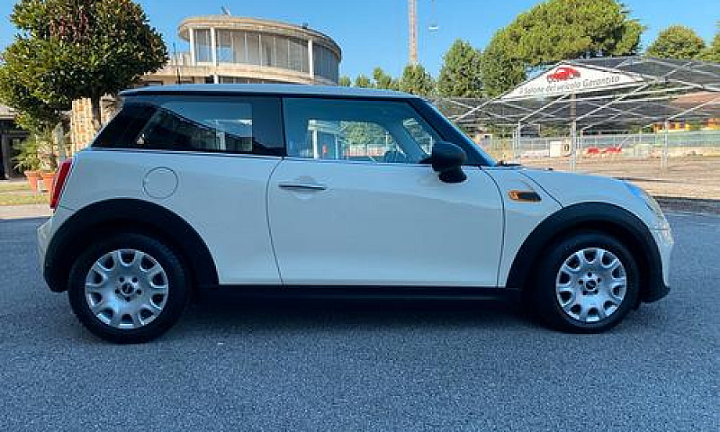 Mini Mini 1.5 One D ...