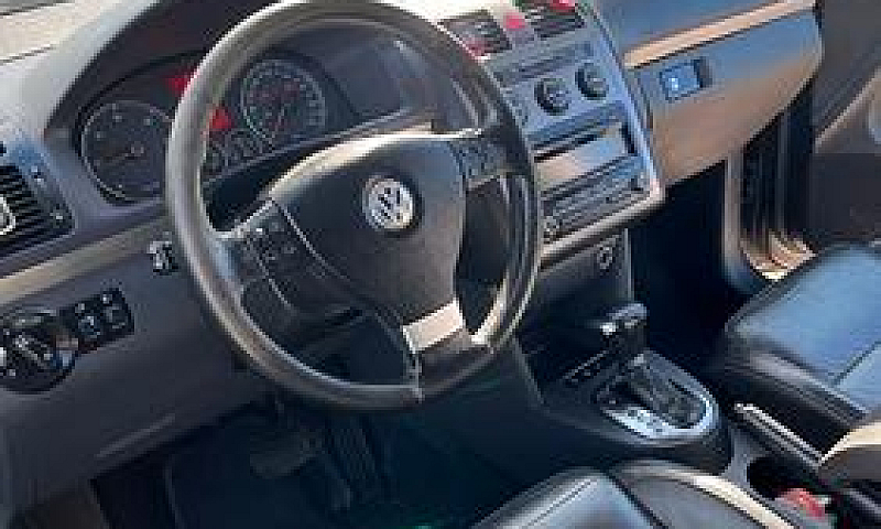 Volkswagen Touran - ...