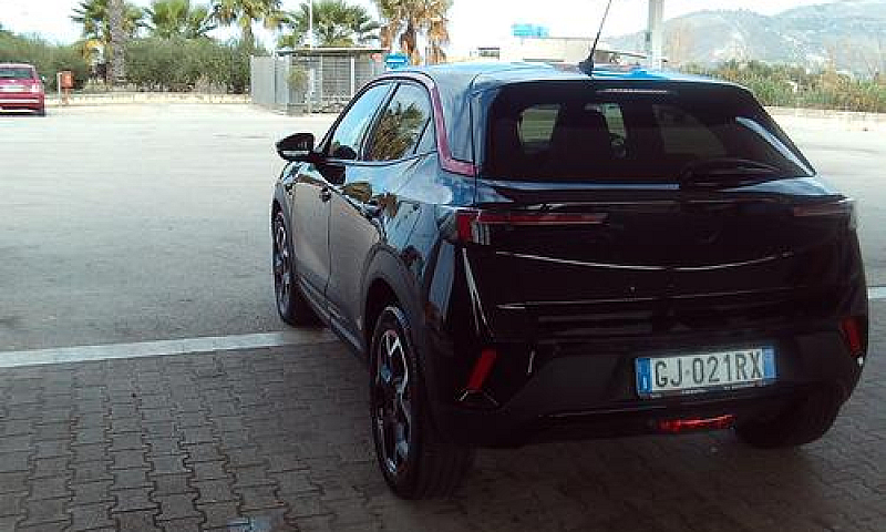 Opel Mokka Monovolum...