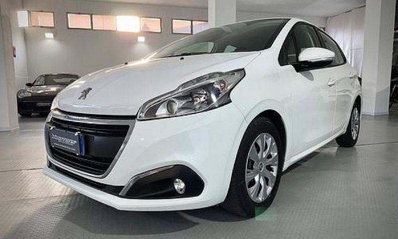 Peugeot 208 Bluehdi ...