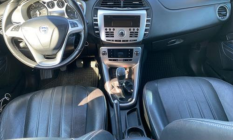 Lancia Delta 1.6 Mjt...