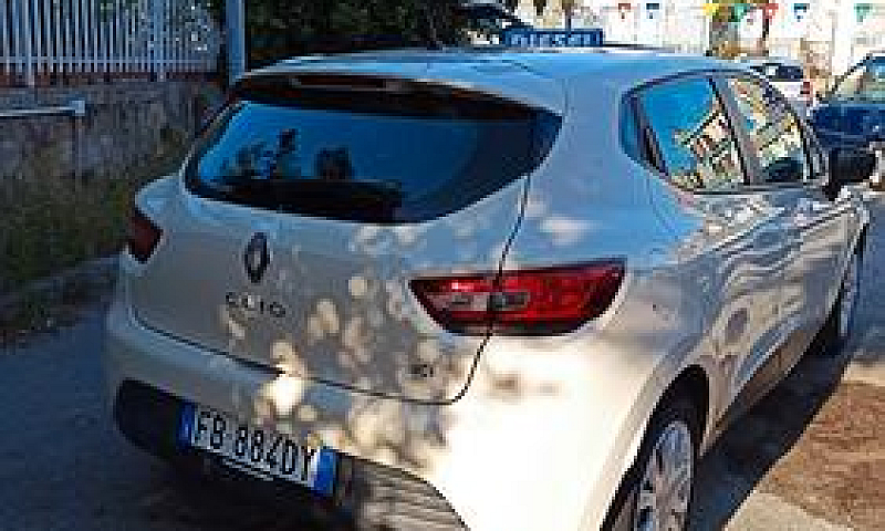Renault Clio 1.5 Dci...