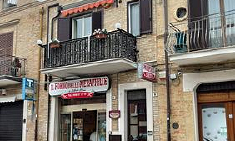 Vendita Intero Stabi...