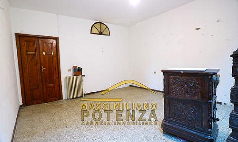 Appartamento 4 Local...