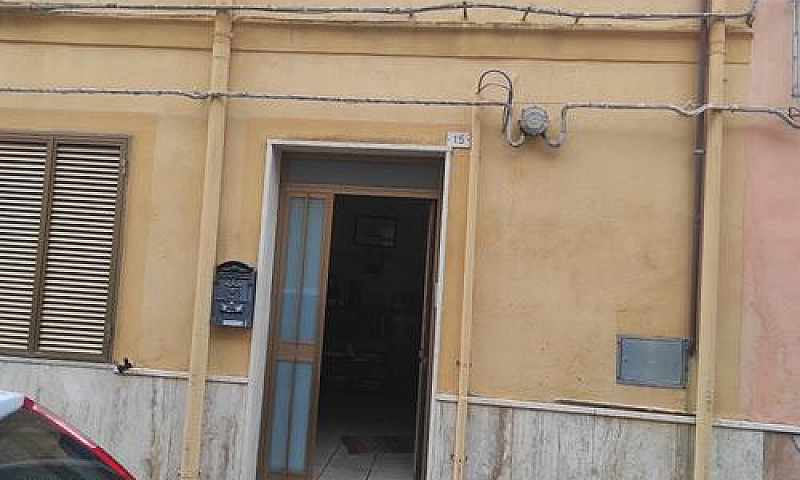 Intera Palazzina Ind...