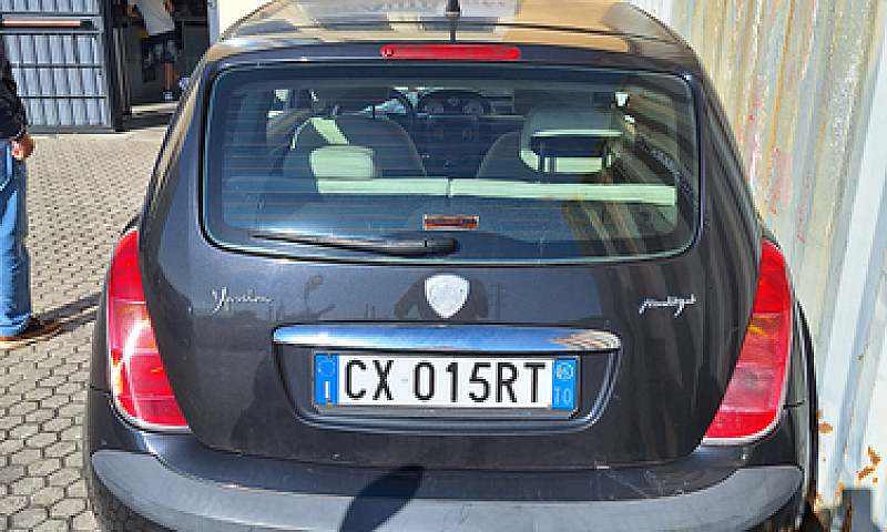 Lancia Ypsilon 1.3 M...