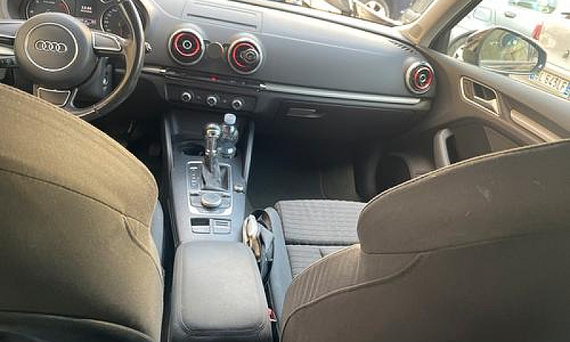 Audi A3...