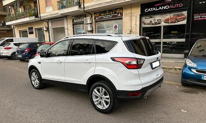 Ford Kuga 1.5 Tdci 1...
