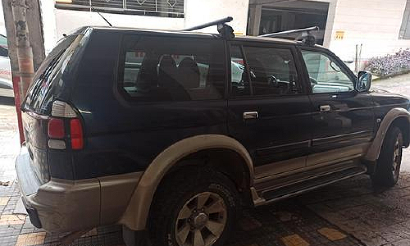 Mitsubishi Pajero Sp...