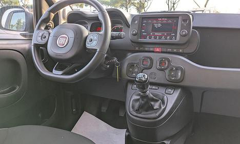 Fiat Panda Hybrid 1....