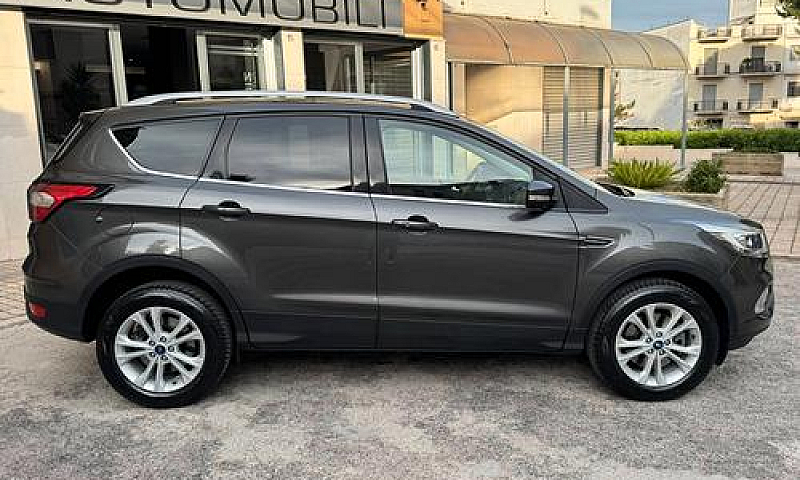 Ford Kuga 1.5 Tdci 1...