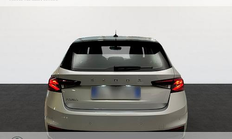 Skoda Fabia 1.0 Mpi ...