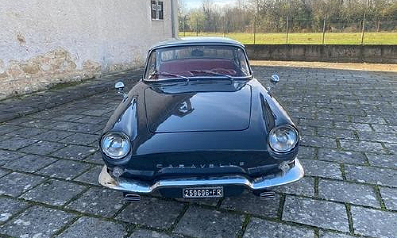 Renault Caravelle - ...