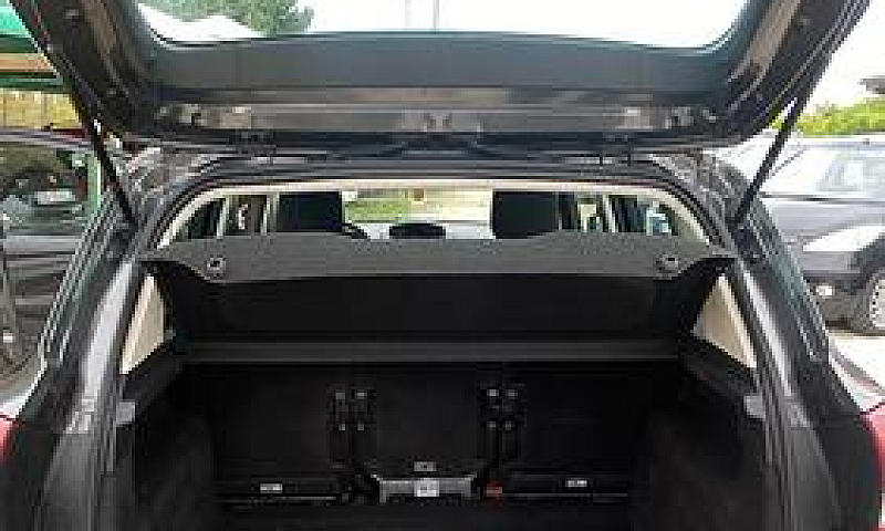 Peugeot 5008 1.6 Hdi...