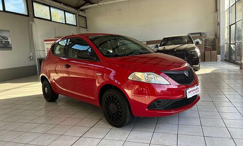 Lancia Ypsilon 1.2B ...