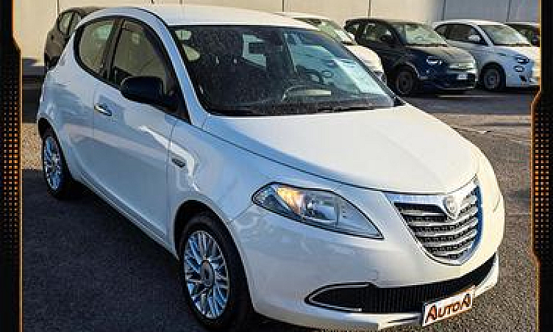 Lancia Ypsilon 1.3 M...