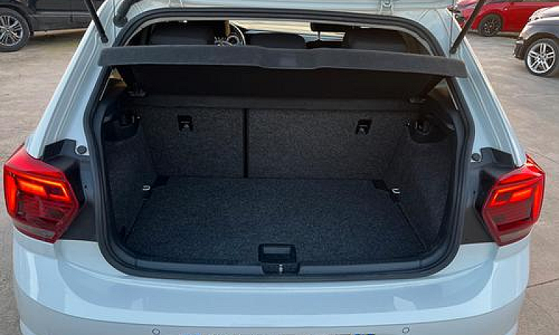 Volkswagen Polo 1.6 ...