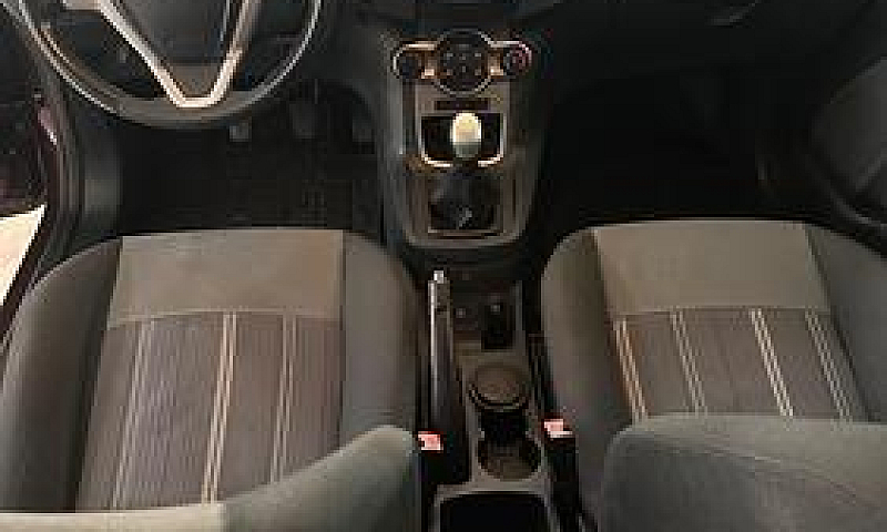 Ford Fiesta 1.4 5 Po...