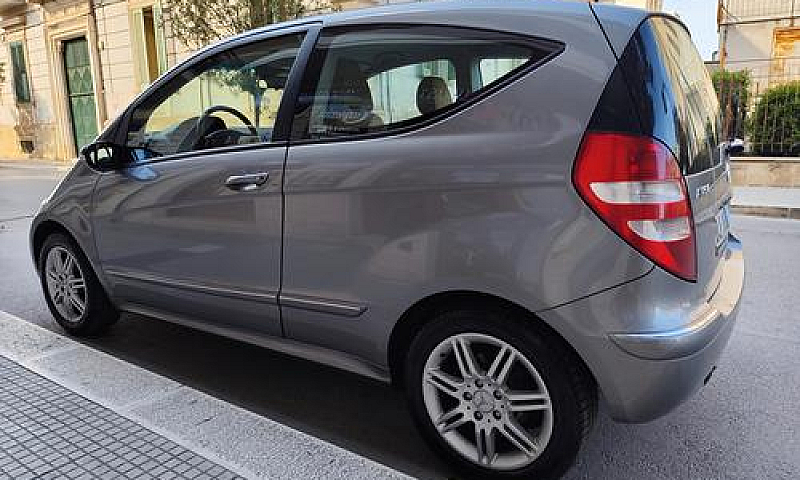 Mercedes-Benz A 150 ...