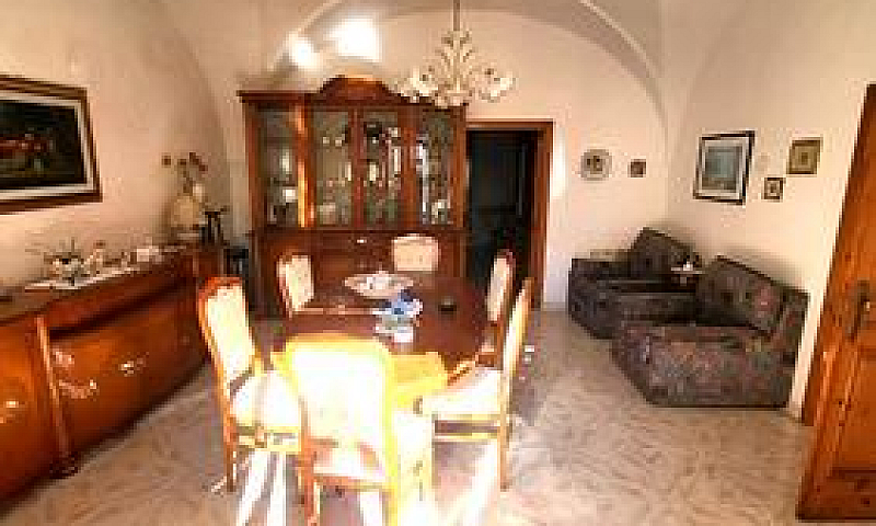 Ampio Appartamento S...