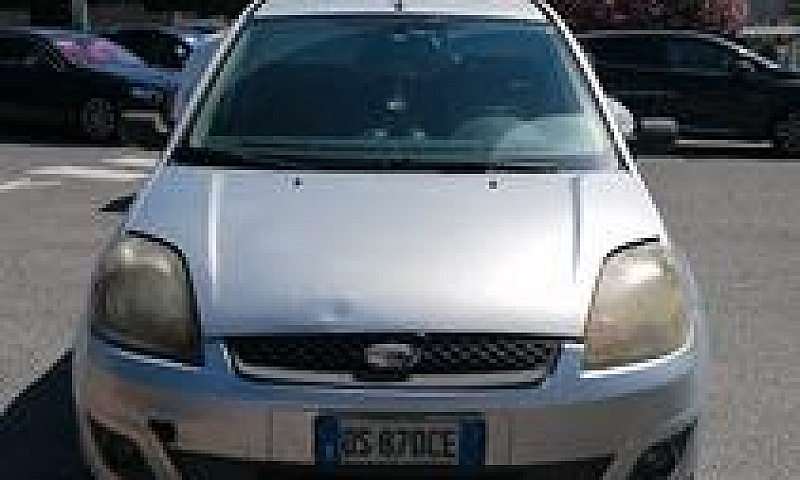 Ford Fiesta 5ª Serie...