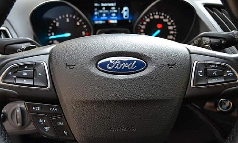 Ford Kuga 1.5 Tdci 1...